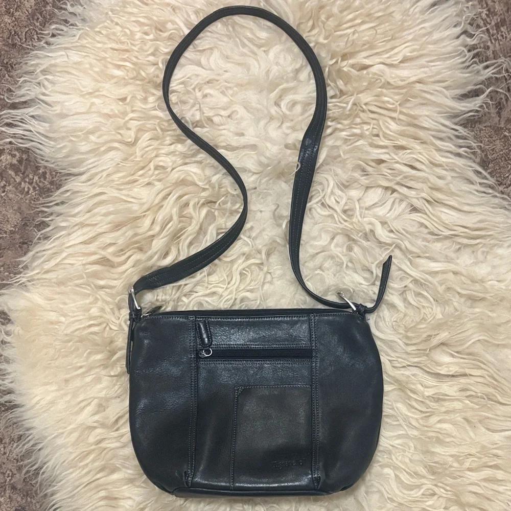 Tignanello soft Black Leather Medium Shoulder Crossbody Bag Double Zip Classic